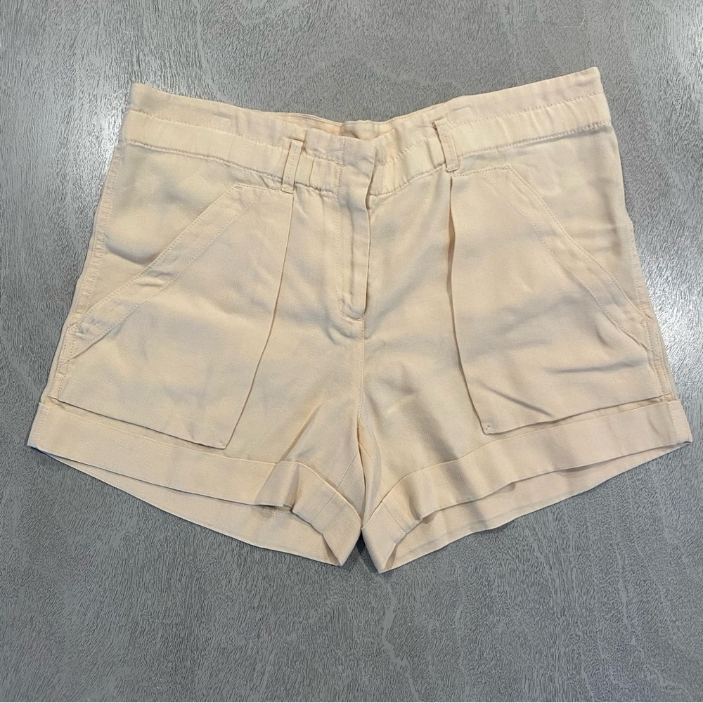 BCBG - Y2K Light Tan Shorts Pockets Cargo Hot Pants - Size Medium - B6